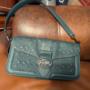 Elegant Teal Leather Shoulder Bag